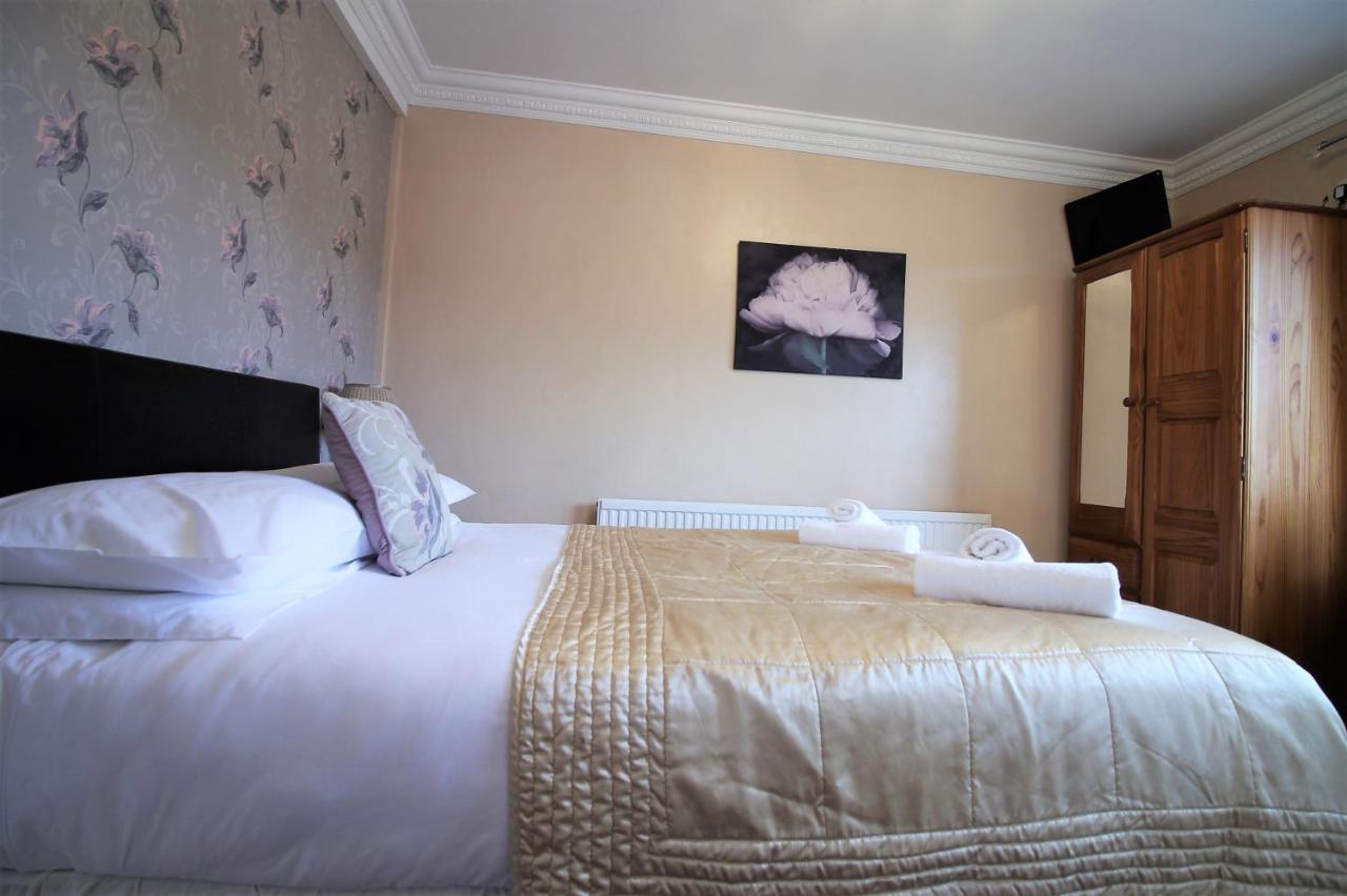 Fairway Hotel Батґейт Екстер'єр фото