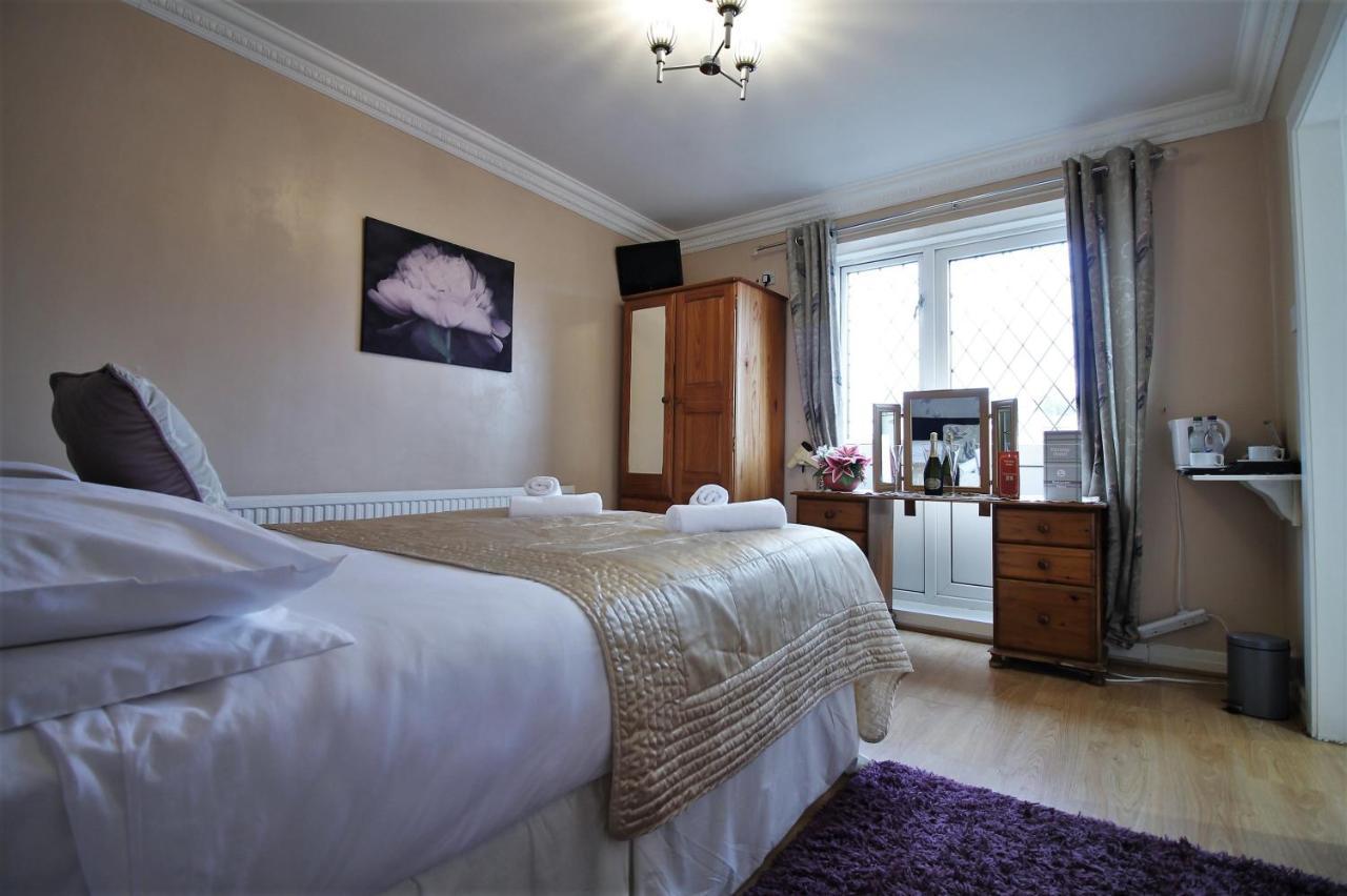 Fairway Hotel Батґейт Екстер'єр фото